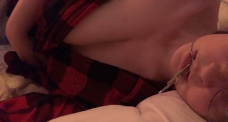 Foto di nudo di fuga di OnlyFans di Ellie D