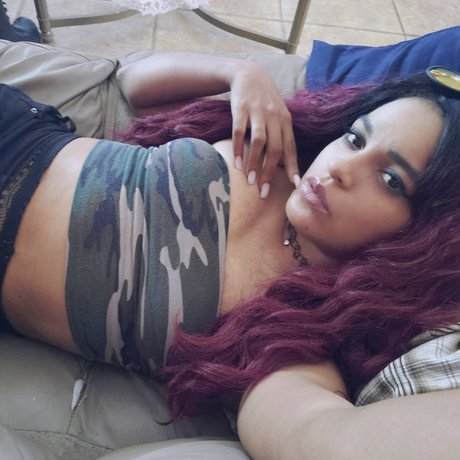 Foto di nudo di fuga di OnlyFans di Koi