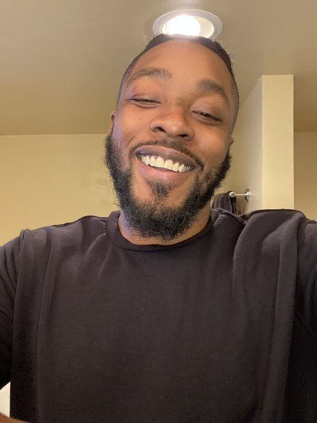 Foto di nudo di fuga di OnlyFans di Dominique Gaston