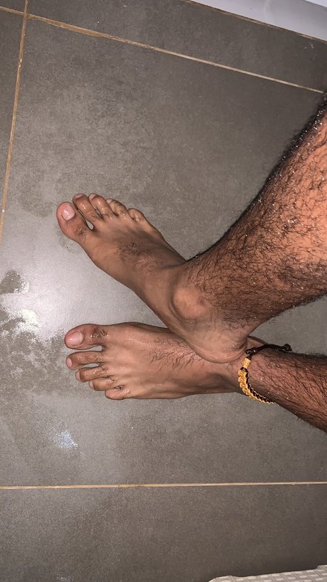 Dominican Feet