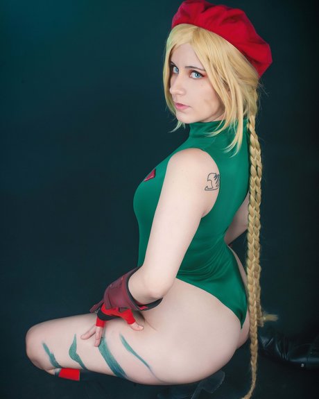 Foto di nudo di fuga di OnlyFans di Nakuru Cosplay