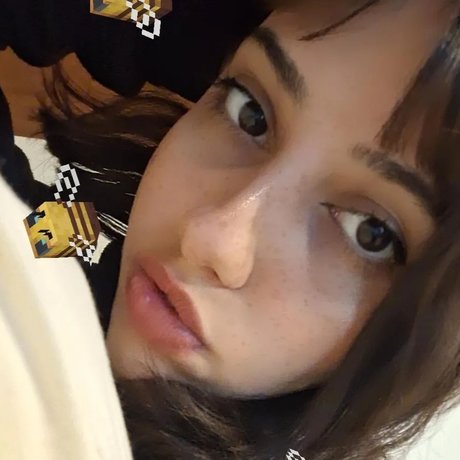 Foto di nudo di fuga di OnlyFans di Nahive