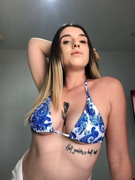 Foto di nudo di fuga di OnlyFans di College Girl 