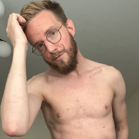 Foto di nudo di fuga di OnlyFans di Eric Jonas