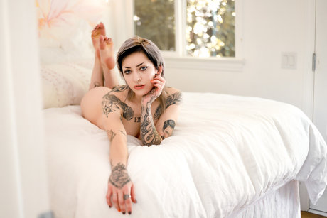 Foto di nudo di fuga di OnlyFans di Misterio Suicide