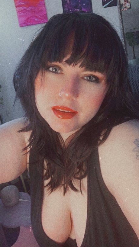 Foto di nudo di fuga di OnlyFans di 