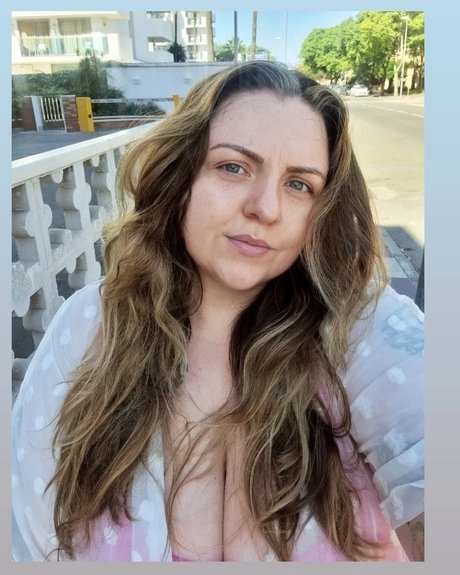Foto di nudo di fuga di OnlyFans di Plus Size Ampamp My Feet 