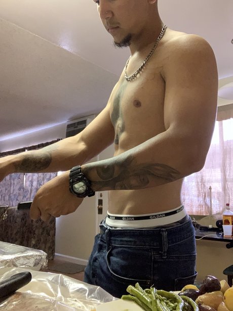 Foto di nudo di fuga di OnlyFans di Eldomi