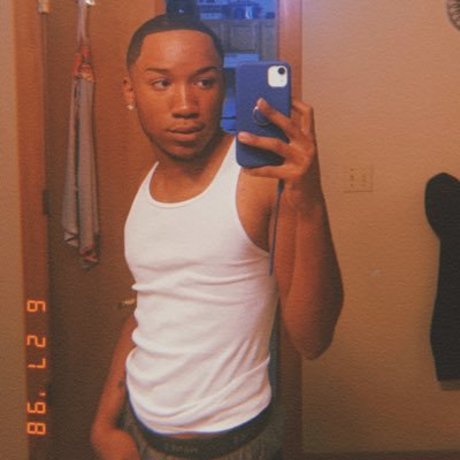 Foto di nudo di fuga di OnlyFans di Don