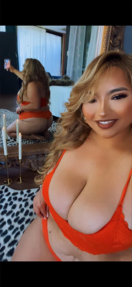 Foto di nudo di fuga di OnlyFans di Xocurvybee