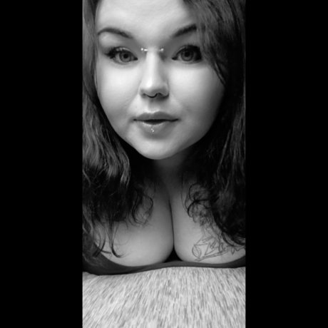 Foto di nudo di fuga di OnlyFans di Victoria