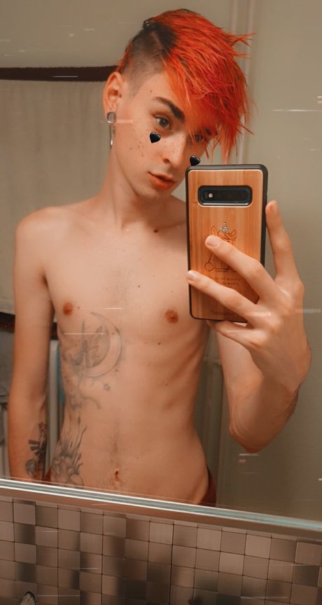 Foto di nudo di fuga di OnlyFans di Darc