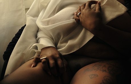 Foto di nudo di fuga di OnlyFans di New Black Pearl