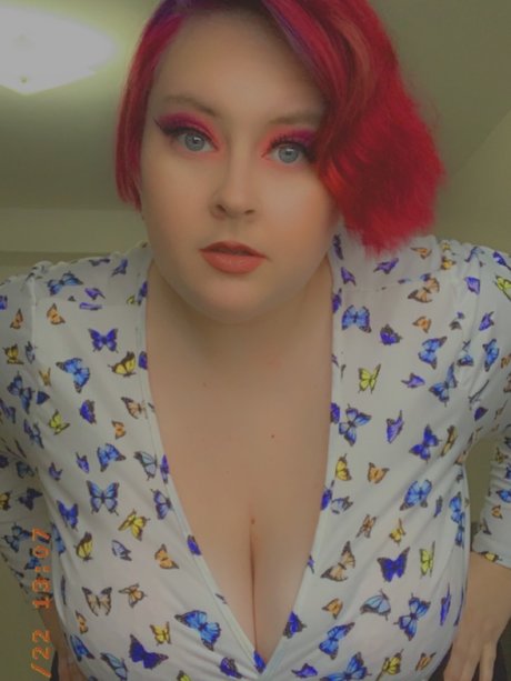 Foto di nudo di fuga di OnlyFans di Fiona
