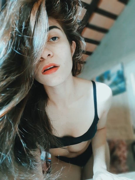 Foto di nudo di fuga di OnlyFans di Belen Villalba 