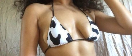 Foto di nudo di fuga di OnlyFans di Valencia Valentine