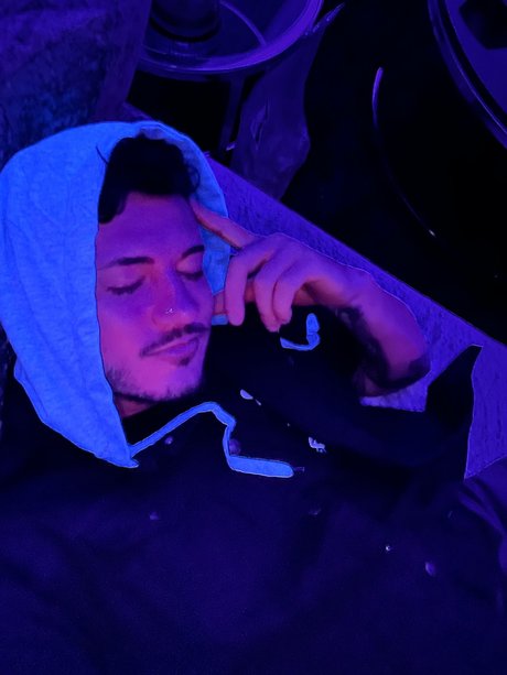 Foto di nudo di fuga di OnlyFans di Eastwood100