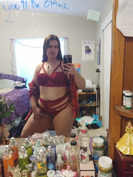 Foto di nudo di fuga di OnlyFans di Angell Meep