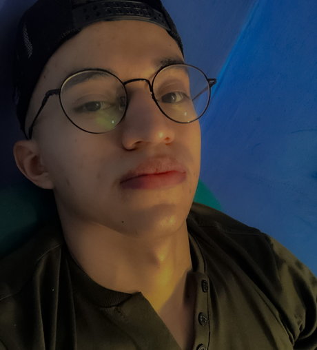 Foto di nudo di fuga di OnlyFans di Darlin Andino 