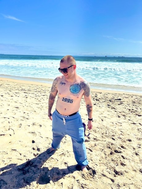 Foto di nudo di fuga di OnlyFans di Dixonriley