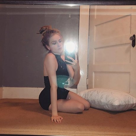 Foto di nudo di fuga di OnlyFans di Conejita