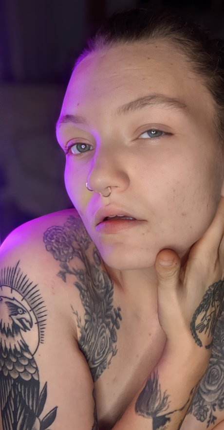 Foto di nudo di fuga di OnlyFans di Daire Ember