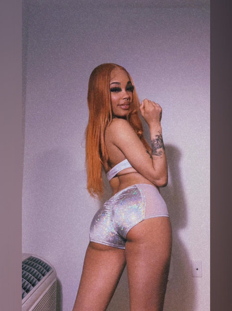 Foto di nudo di fuga di OnlyFans di Dallas The Petite Queen