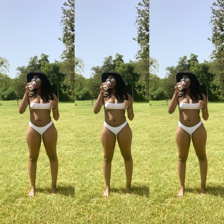 Foto di nudo di fuga di OnlyFans di Coconut Cocoa