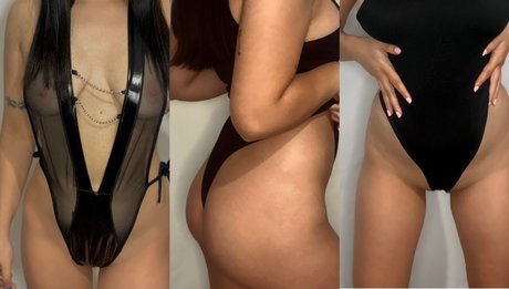 Foto di nudo di fuga di OnlyFans di Natla