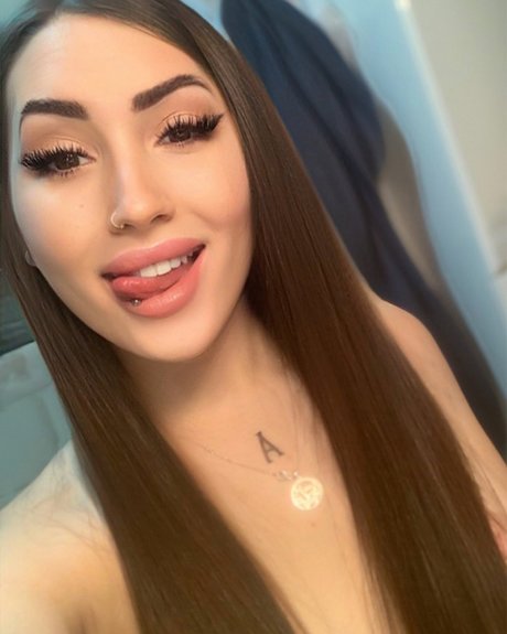 Foto di nudo di fuga di OnlyFans di Nataly Candy