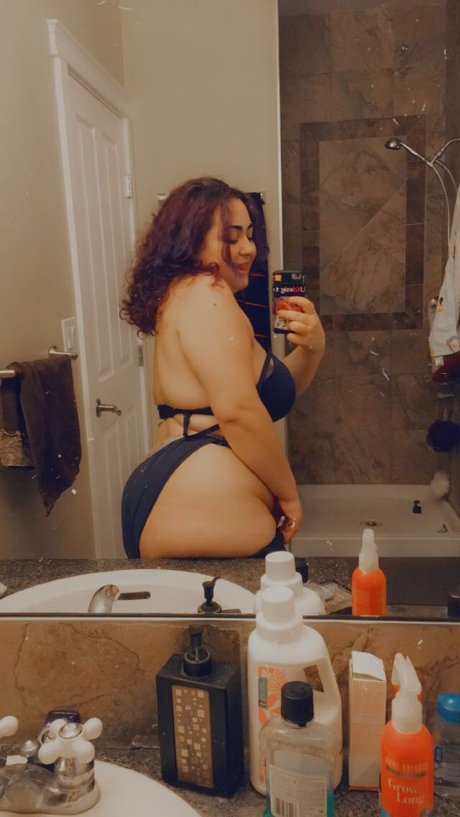 Foto di nudo di fuga di OnlyFans di Natalietin