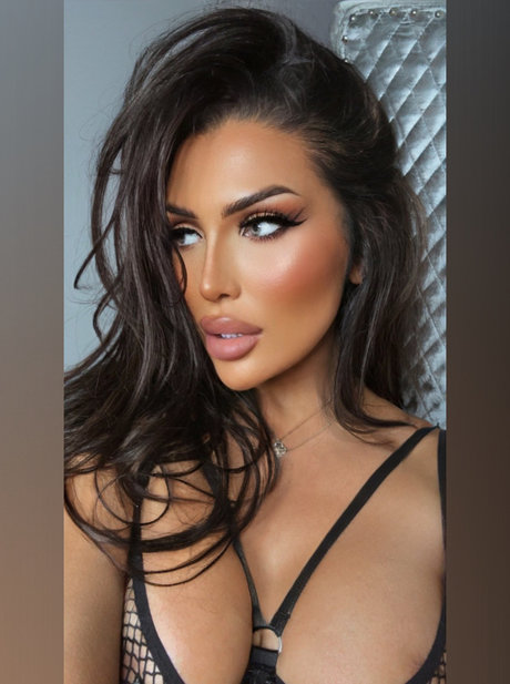 Foto di nudo di fuga di OnlyFans di Natalia Loren Free Page