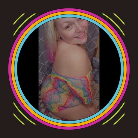 Foto di nudo di fuga di OnlyFans di Rae