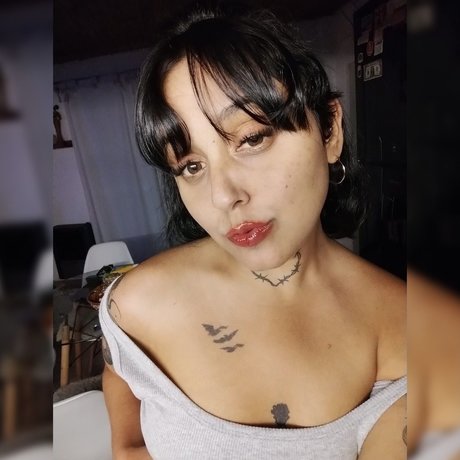 Foto di nudo di fuga di OnlyFans di Cristal