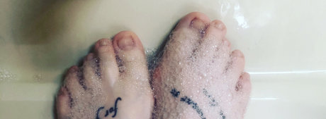 Foto di nudo di fuga di OnlyFans di Curvyfeetfix