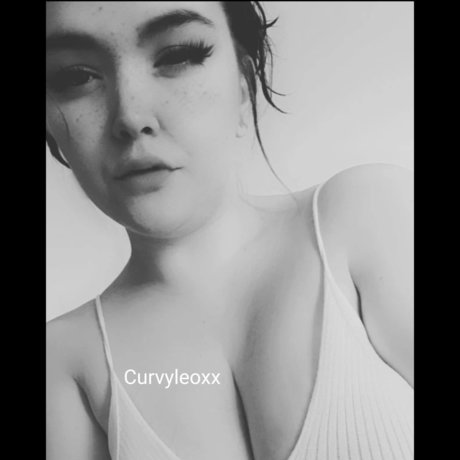 Foto di nudo di fuga di OnlyFans di Curvy Leo