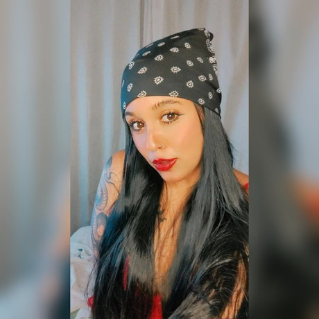 Foto di nudo di fuga di OnlyFans di Cristal