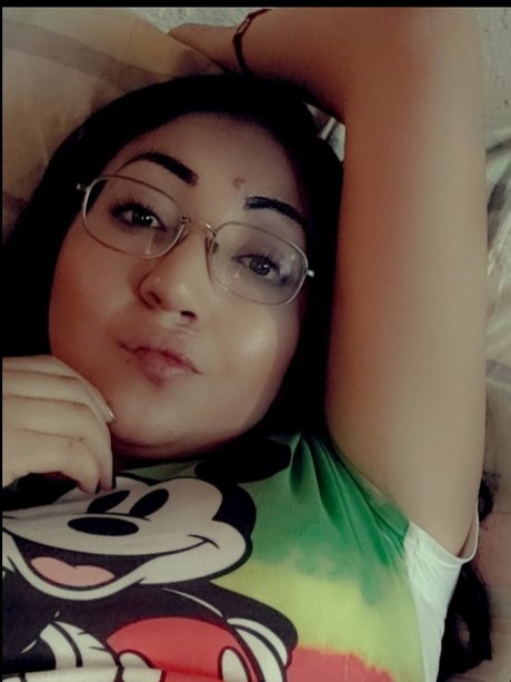 Foto di nudo di fuga di OnlyFans di Lucy Barrera