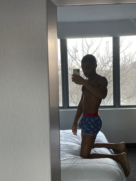 Foto di nudo di fuga di OnlyFans di Daddy Kayne