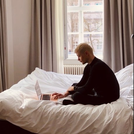 Foto di nudo di fuga di OnlyFans di Sam