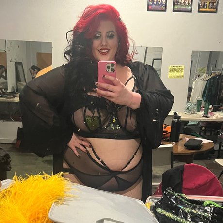 Foto di nudo di fuga di OnlyFans di Deeva