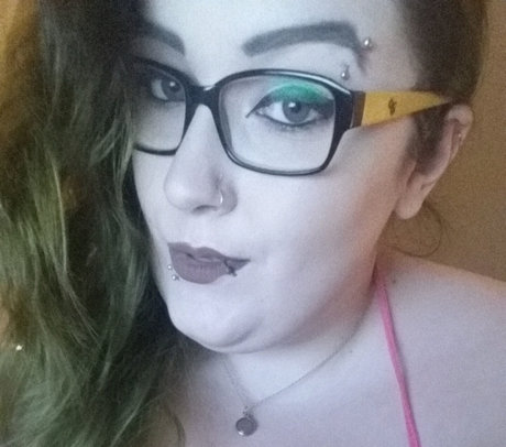 Foto di nudo di fuga di OnlyFans di Huge Titty Queen  Corii Siren 4 Sale