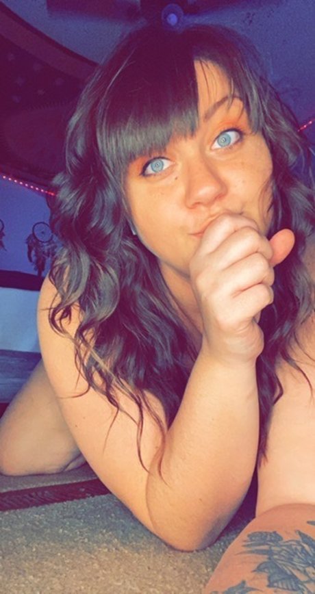 Foto di nudo di fuga di OnlyFans di Davinaanivad