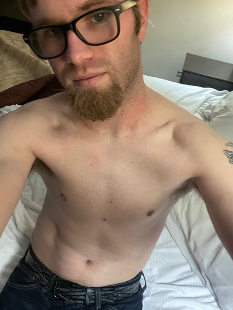 Foto di nudo di fuga di OnlyFans di The Lion