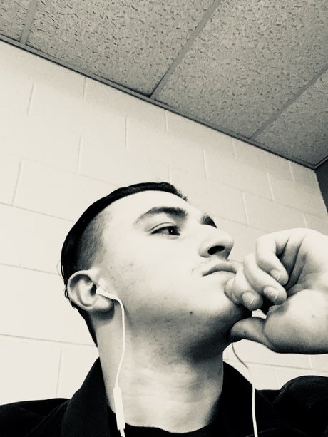 Foto di nudo di fuga di OnlyFans di Nathan
