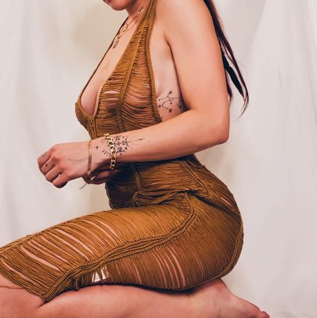 Foto di nudo di fuga di OnlyFans di Nadia