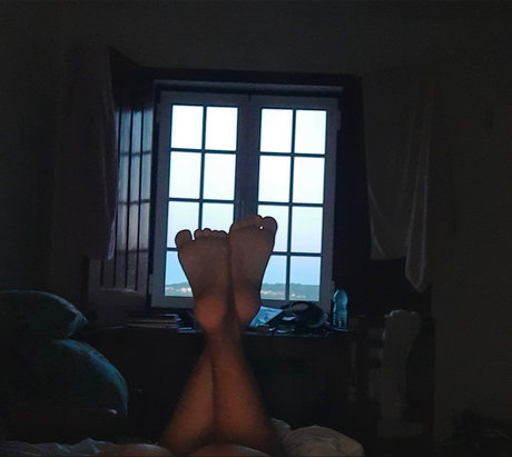 Foto di nudo di fuga di OnlyFans di Cate