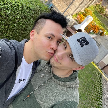 Foto di nudo di fuga di OnlyFans di Crazyboysde