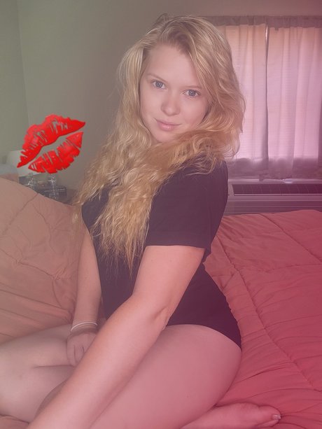 Foto di nudo di fuga di OnlyFans di Shana