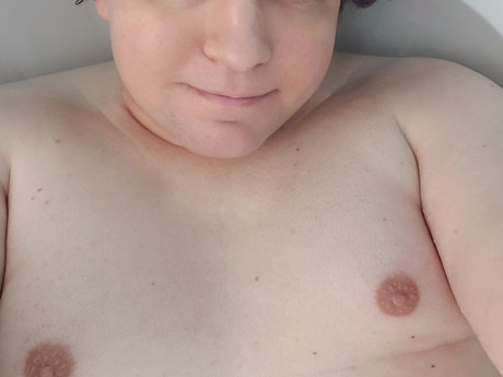 Foto di nudo di fuga di OnlyFans di Cassie